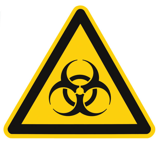 생물학적 위험 기호 기호, 생물학적 위협 경고 라벨, 격리 된 검은 색 노란색 삼각형 사이니지 매크로 클로즈업 - confined space warning sign sign toxic waste stock illustrations
