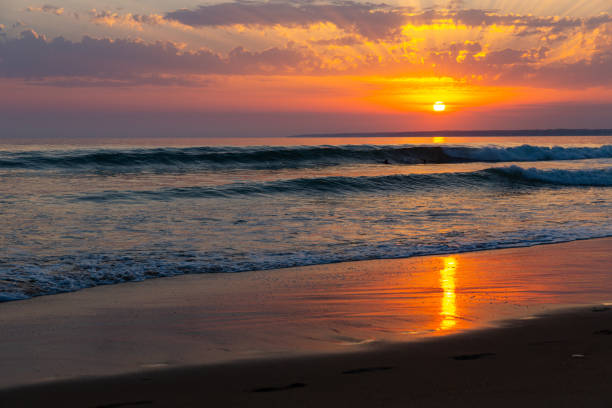 istock Ocean landscape with cloudy sky at sunset 1274373327