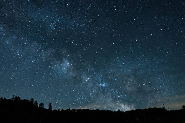 nakayama geçidi'nde samanyolu - night sky stok fotoğraflar ve resimler