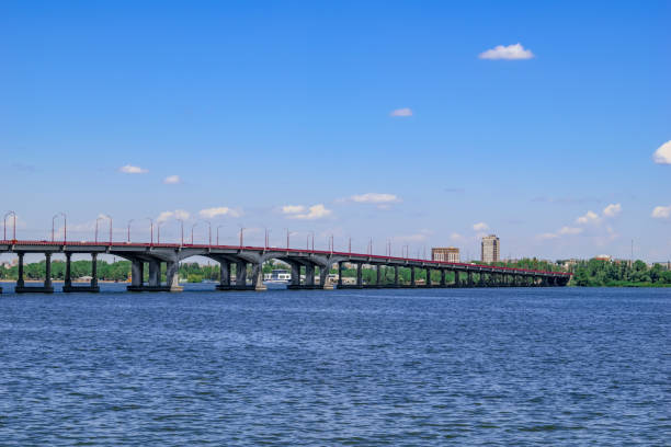 istock Centralny (Novy) Bridge over the Dnieper River in Dnipro (Ukraine) 1274630847