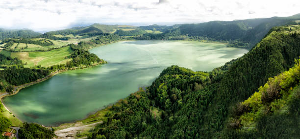 istock AZORES-SAO MIGUEL-Pico do Ferro viewpoint 1274959120