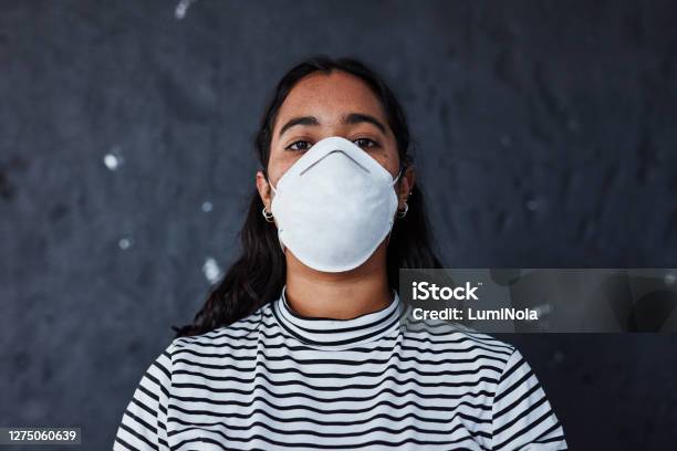 Until Its Solved Society Will Slowly Suffocate Stock Photo - Download Image Now - 20-29 Years, 2020, 25-29 Years