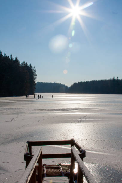 istock Frozen pond with jetty in Oberschwaben 1275071444