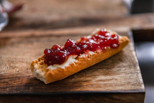 morgenbrot 3 - toast preserves breakfast bread stock-fotos und bilder