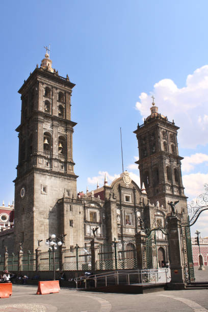 istock Cathedral Basilica de Puebla on central square, Puebla de Zaragoza, Mexico 1275378150