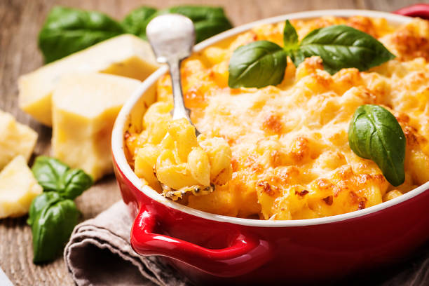 istock Mac and cheese, american style pasta 1275525508