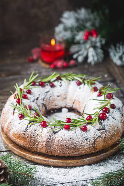 istock Homemade christmas cake 1275528767