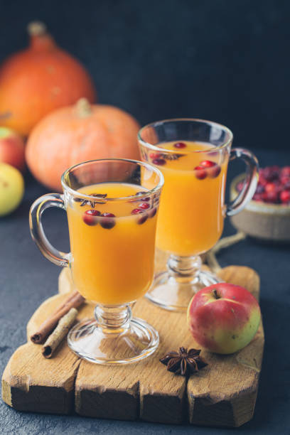 istock Spicy hot pumpkin punch 1275537316