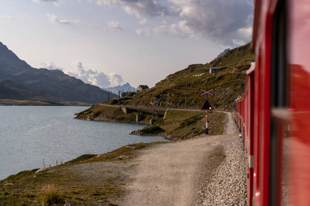 istock Bernina Express and lake Lago Bianco 1275612742