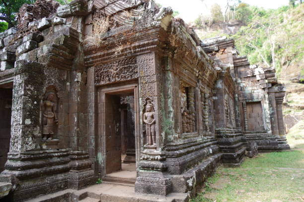 istock Vat Phou and Associated Ancient Settlements within the Champasak Cultural Landscape 1275710870