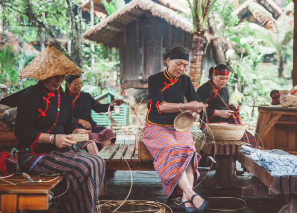 istock The Li Ethnic Minority Groups in China 1275770199