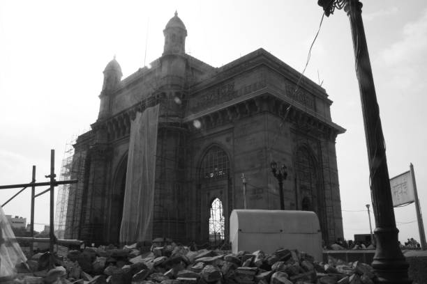 istock Mumbai Gateway of India under renovation 1275783486
