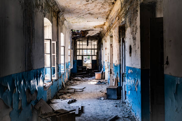 istock Aged corridor of old building 1275790556