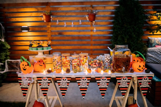 istock Halloween kids party table 1275794311