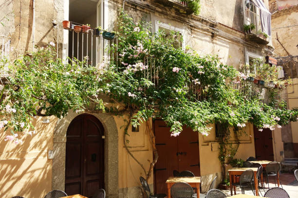 istock Historical house in tropea 1275839881