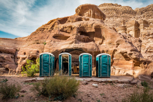 public bio toilet in the desert - urinal clean contemporary in a row imagens e fotografias de stock