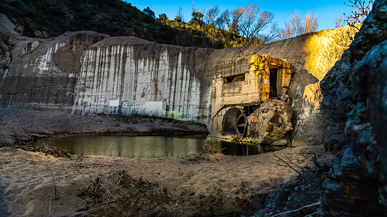 Malpasset Dam arruina Frejus, Francia photo