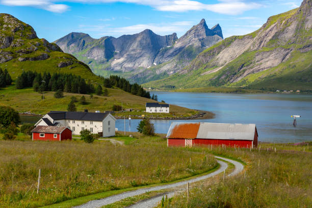 istock Dramatic mountain scenery of Lofoten Islands, Norway 1275865908