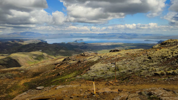 istock Mountain trail in Iceland 1276428491