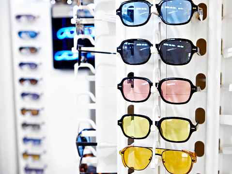 Glasses with colored glasses in the store