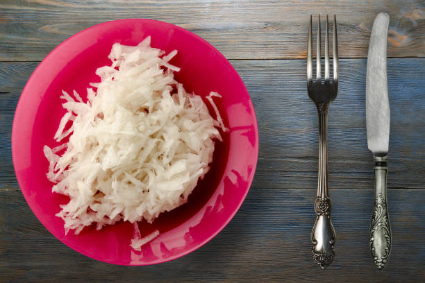 istock daikon on a wooden background 1276467168
