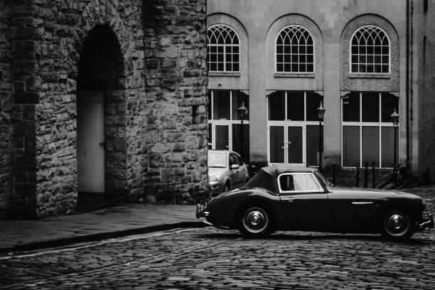 Antique Car Vintage car in Edinburgh, Scotland vintage car photos stock pictures, royalty-free photos & images