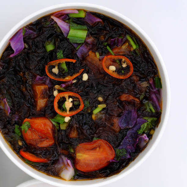 top view seaweed soup with vegetable for vietnamese vegan meal - indochina soup flag national flag imagens e fotografias de stock