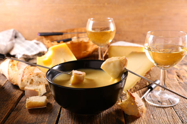 istock cheese fondue with wine and bread 1276561834
