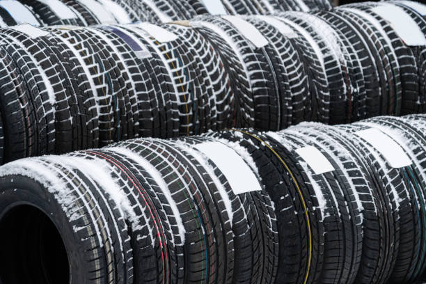 istock Tire shop on the street 1276573828