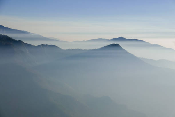 istock Moro Rock is a granite dome rock formation in Sequoia National Park 1276575537