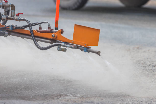 istock Clearing the asphalt with directed water streams 1276630426