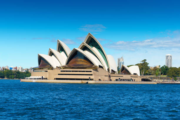 darling harbor and sydney opera, australia - darling harbor imagens e fotografias de stock