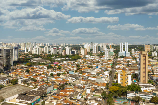 istock Skylines at Sao Paulo 1276699417
