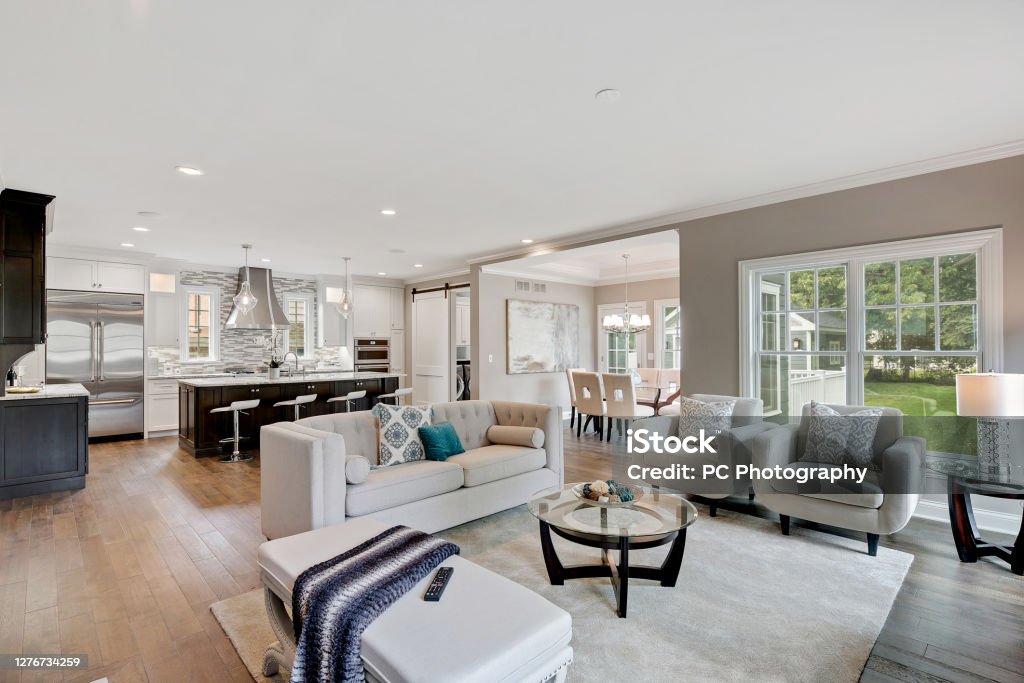 Huge open space and floorplan Great room and kitchen connected for wonderful hosting options Living Room Stock Photo