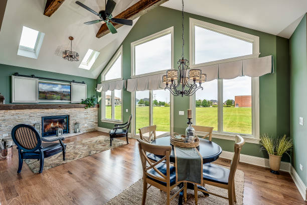 istock Sitting area and dining area in one 1276741385