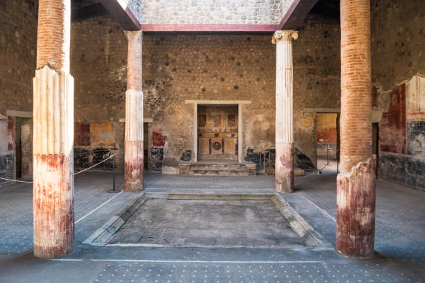 atrium der römischen villa san marco in stabiae - domus stock-fotos und bilder