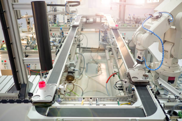 istock Industry 4.0 smart factory concept; artificial intelligence in production. 1276763911