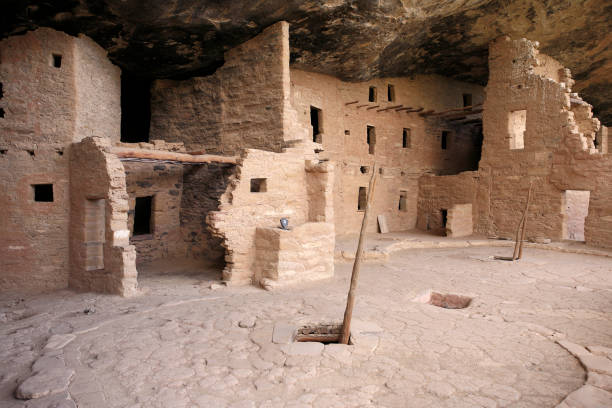 mesa verde national prak - prehistoric antiquity stock-fotos und bilder