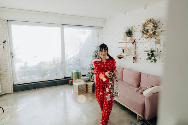 istock Decorating my living room for Christmas 1276802295