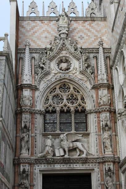 istock the chapel in venice at summer 1276918291