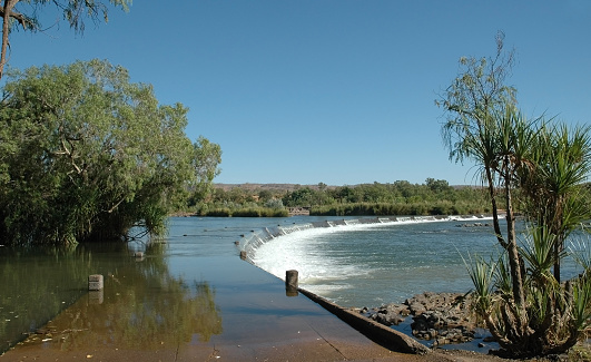 The crossing is a concrete causeway over the Ord River, north of Kununurra, originally part of the main road through to Wyndham. Since the start of the Ord irrigation project in the 1960's, the river now flows all year round, making the crossing impassable during the \