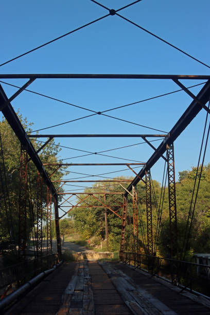 istock Iron old abandoned bridge no longer in use 1277000566