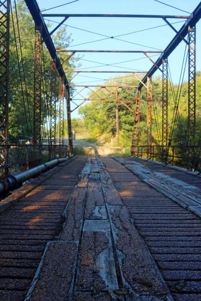 istock Iron old abandoned bridge no longer in use 1277000599