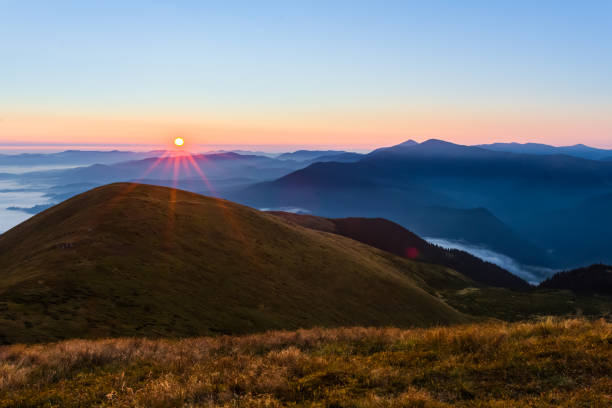 istock Morning in the mountains 1277041158