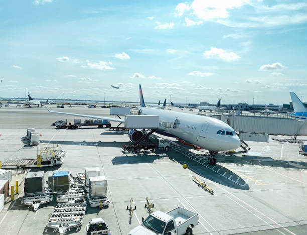 istock Busy airport 1277095416