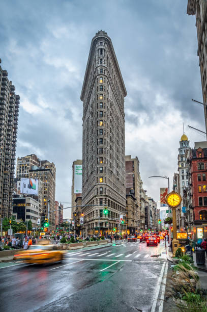 istock Flatiron building midtown district new york manhattan 1277106138