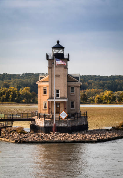 istock Rondout Lighthouse on the Hudson River, Kingston, NY, in early fall 1277157736
