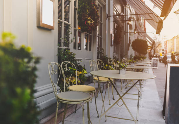 istock Empty coffee and restaurant terrace with tables and chairs in london 1277163236