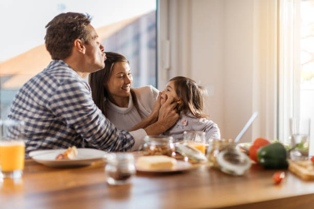 istock Family having a healthy breakfast 1277176372