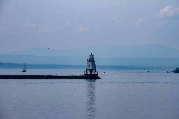 istock Burlington Breakwater Lighthouse at dusk on Lake Champlain, Vermont 1277187971